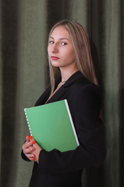 Елена Миронова
